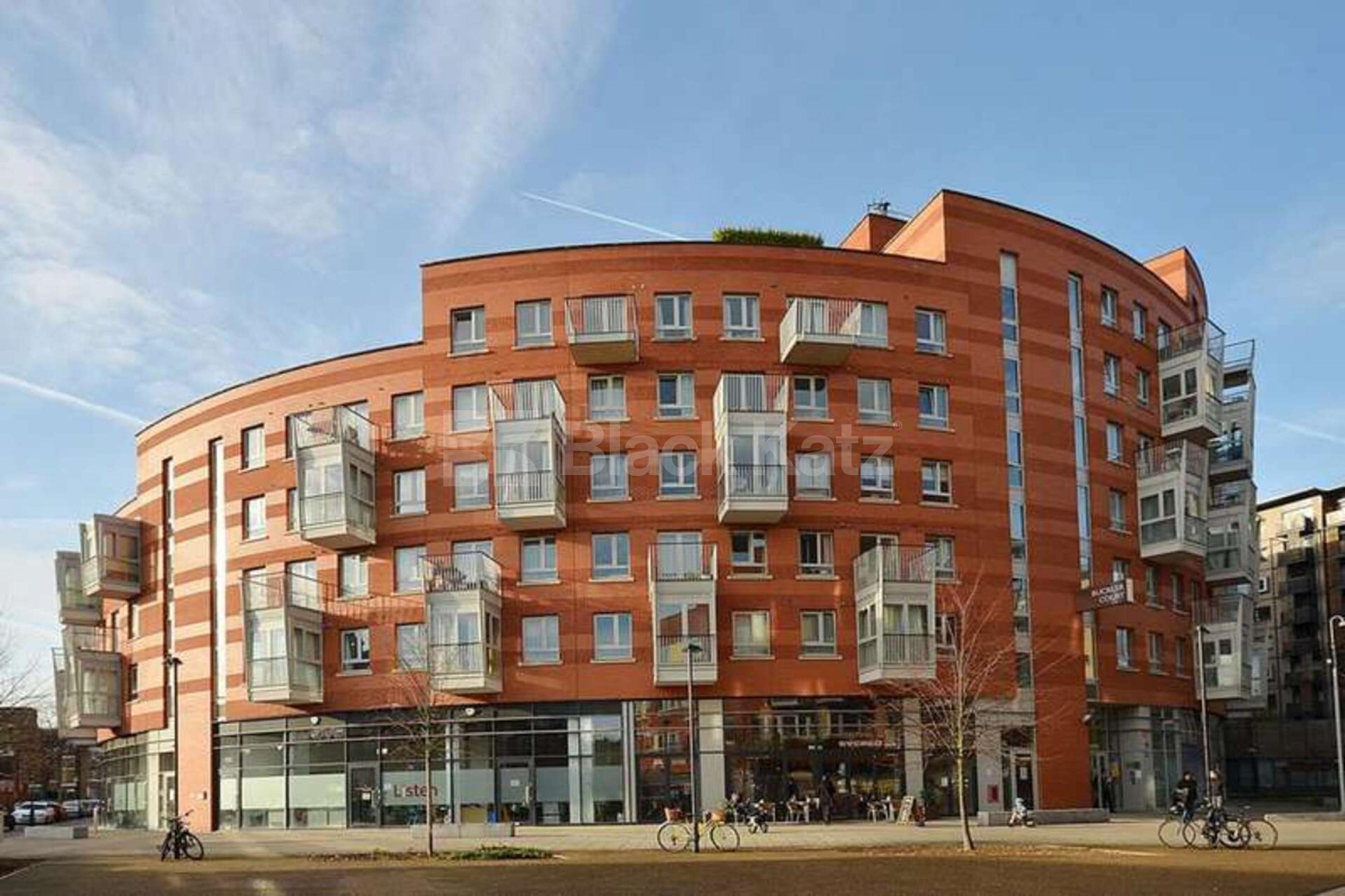 Three bedroom flat located in a private modern development with concierge Eden Grove, Holloway N7